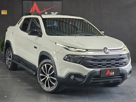 FIAT TORO 2.0 16V TURBO DIESEL ULTRA 4WD AT9
